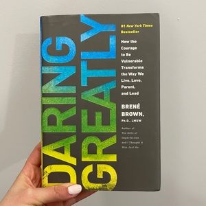 BOOK - Daring Greatly Rene Brown
